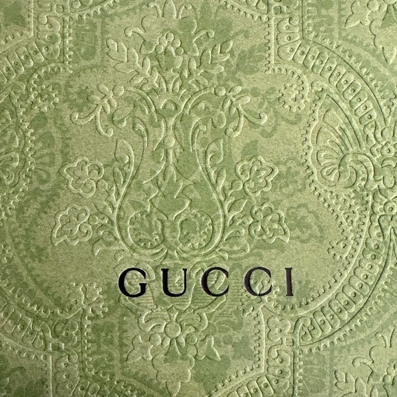 Authentic Gucci slides with Receipt - Picture 7 of 12